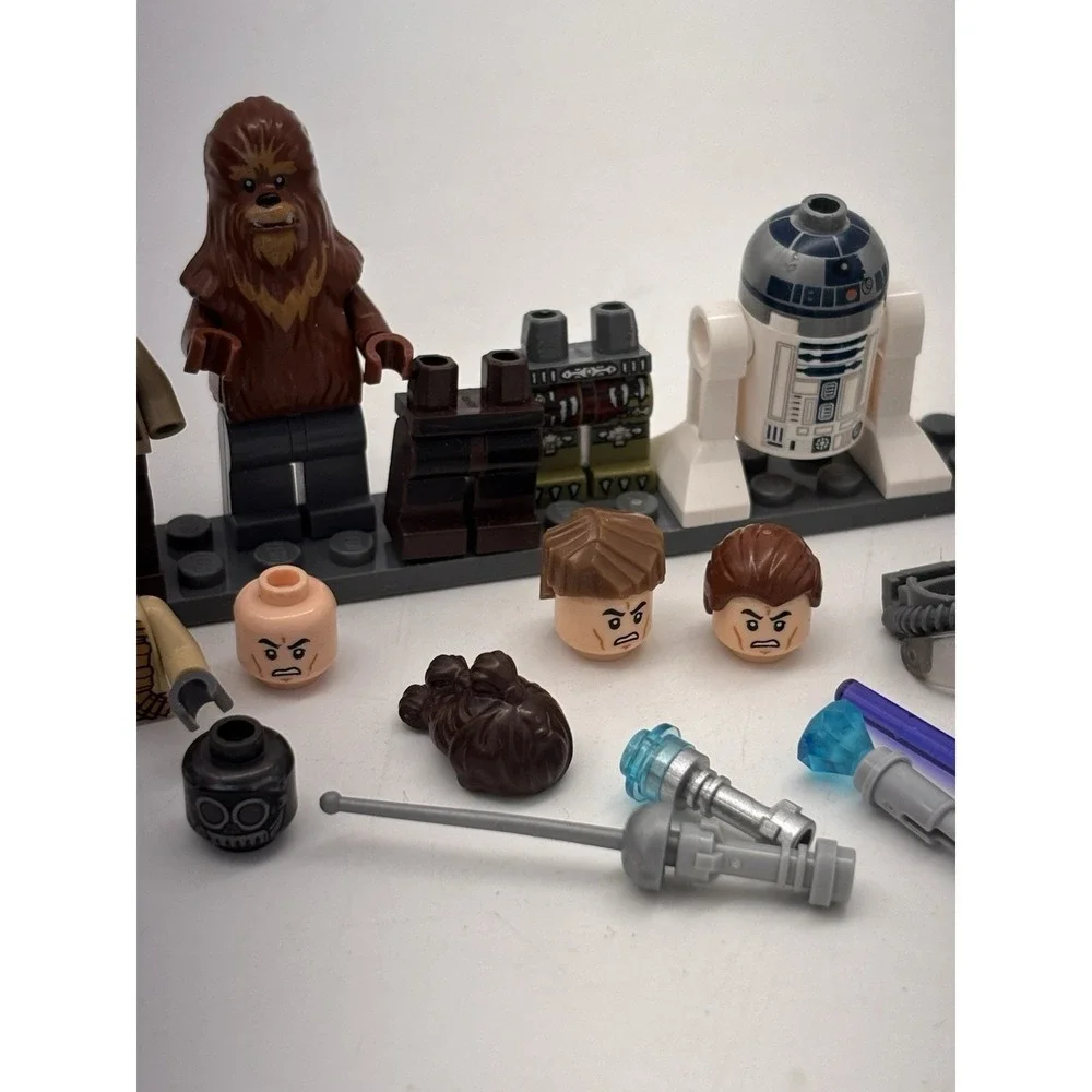 Lego Star Wars Minifigure Lot Light Sabers Helmets Legs Torsos